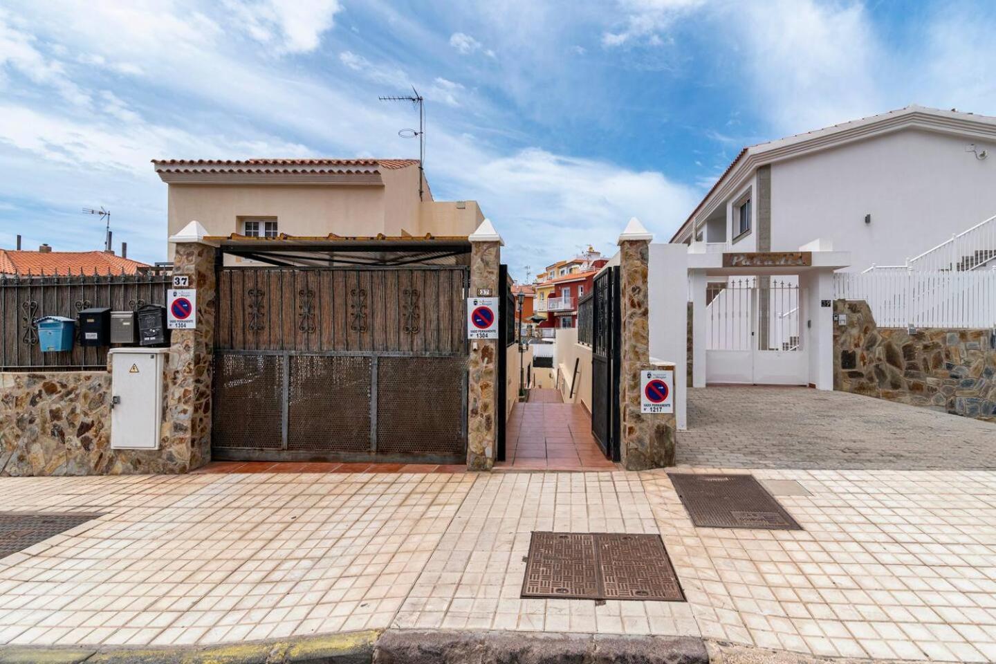 Villa Aspen Gran Canaria Arguineguin Exterior photo